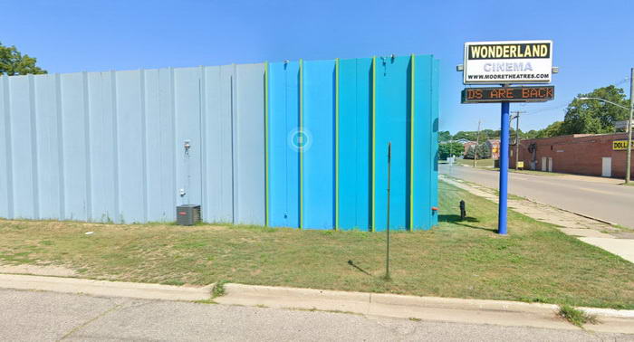 Wonderland Cinema - Recent 2020 Photo (newer photo)